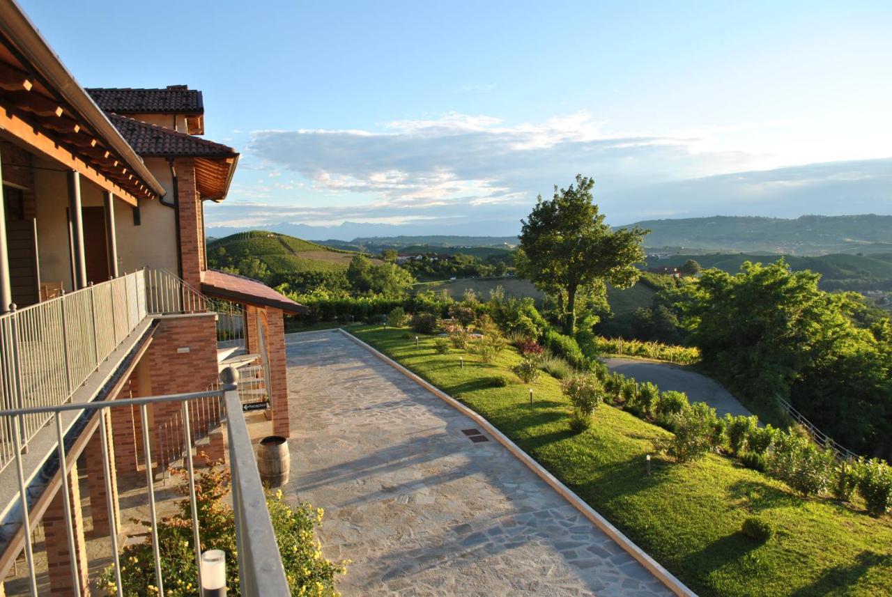 Casa Castella - Adults Only - Langhe Villa ดิอาโนดัลบา ภายนอก รูปภาพ