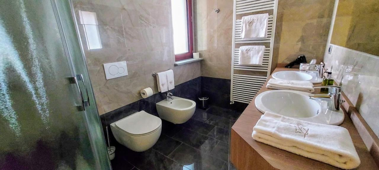 Casa Castella - Adults Only - Langhe Villa ดิอาโนดัลบา ภายนอก รูปภาพ