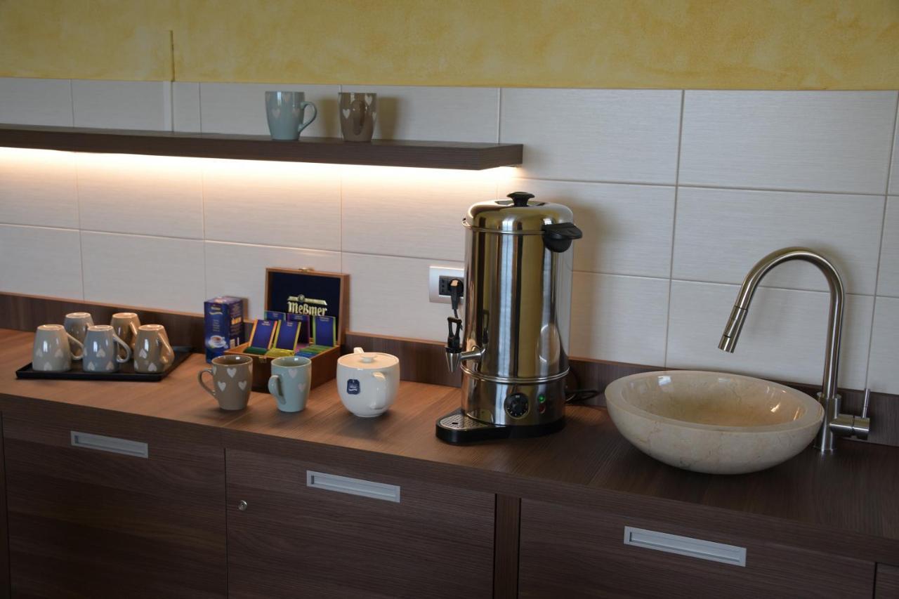 Casa Castella - Adults Only - Langhe Villa ดิอาโนดัลบา ภายนอก รูปภาพ