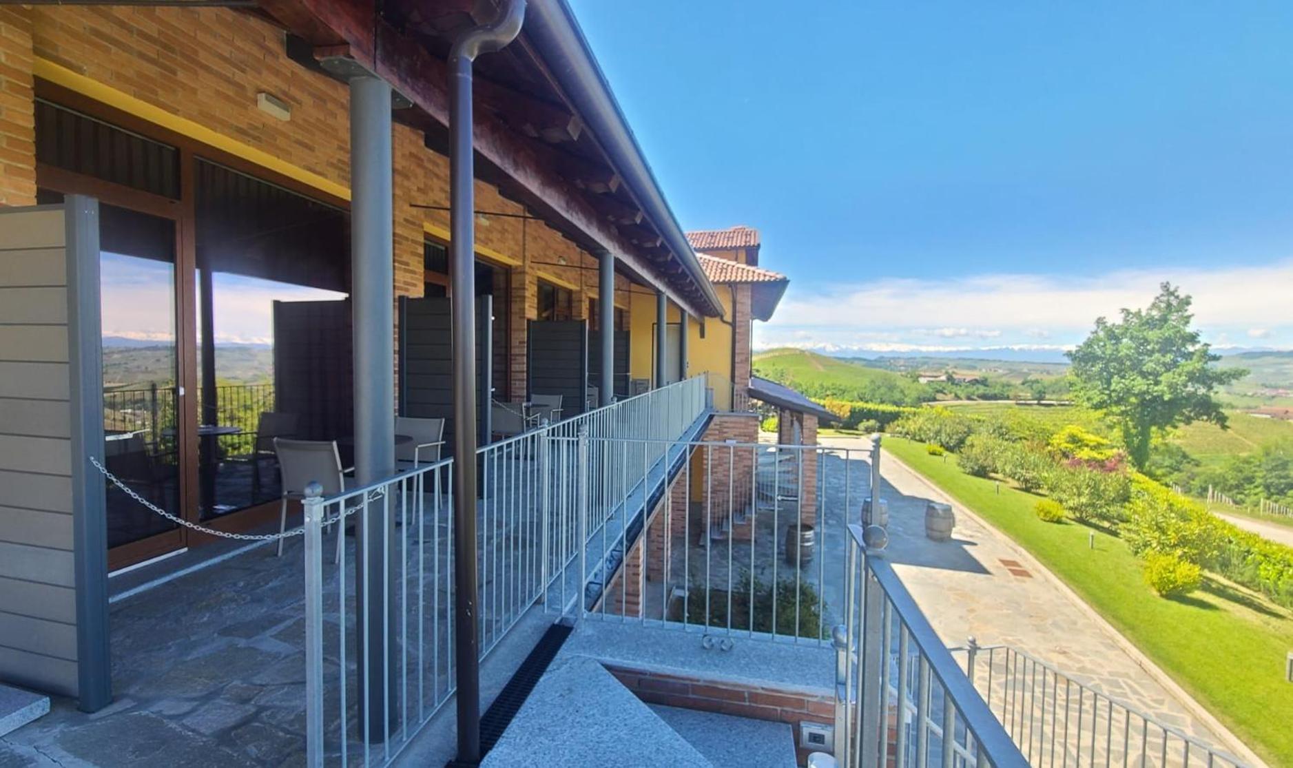 Casa Castella - Adults Only - Langhe Villa ดิอาโนดัลบา ภายนอก รูปภาพ