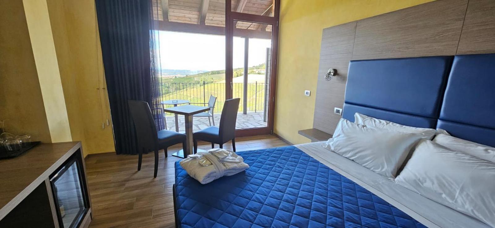 Casa Castella - Adults Only - Langhe Villa ดิอาโนดัลบา ภายนอก รูปภาพ