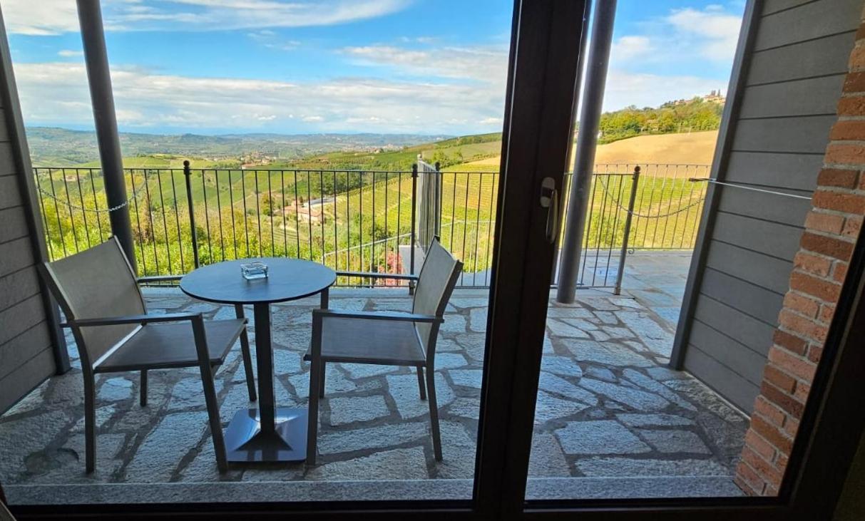 Casa Castella - Adults Only - Langhe Villa ดิอาโนดัลบา ภายนอก รูปภาพ