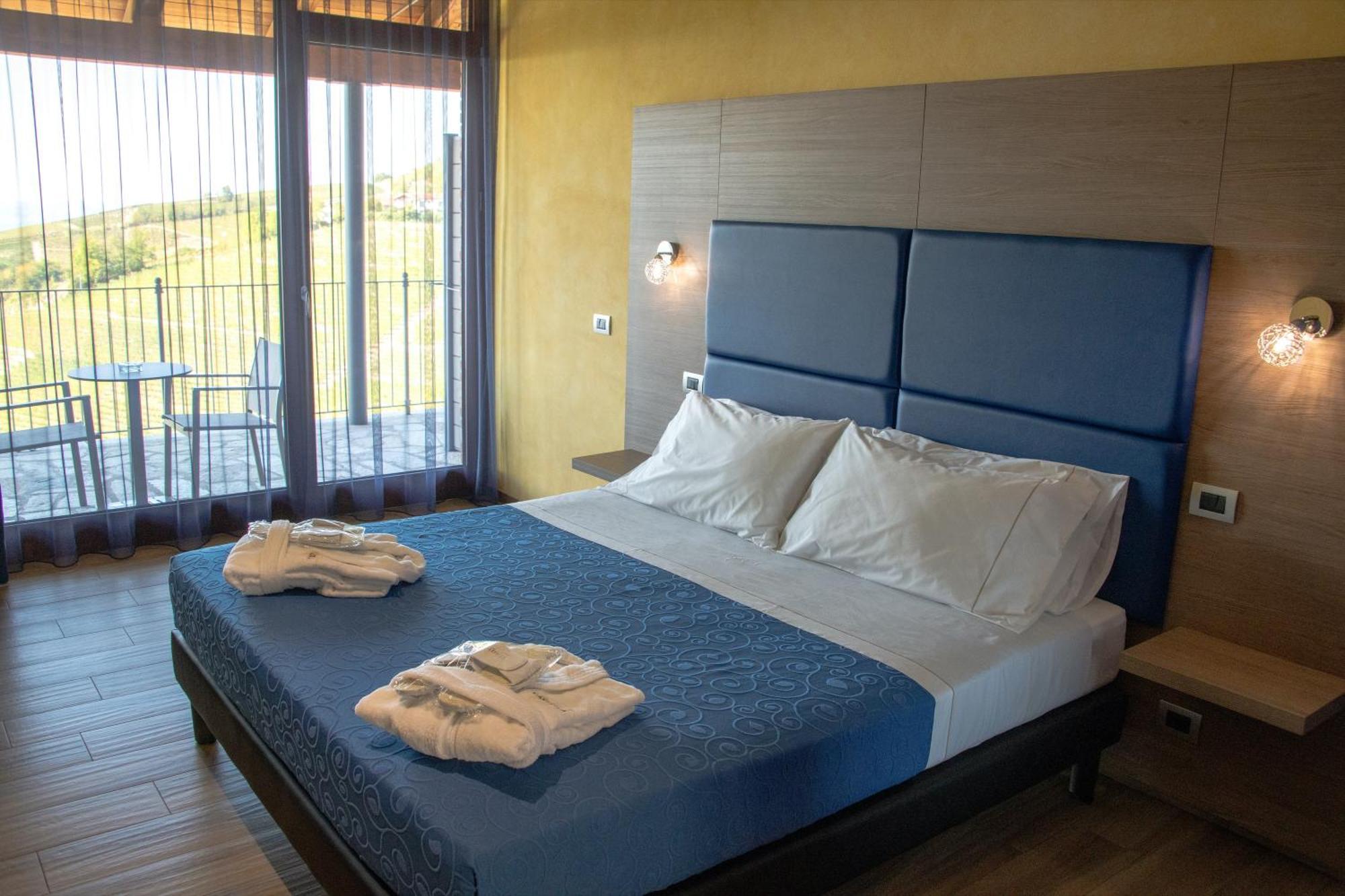 Casa Castella - Adults Only - Langhe Villa ดิอาโนดัลบา ภายนอก รูปภาพ